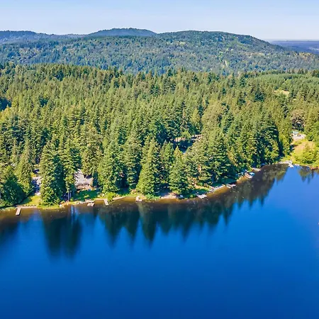The Cabins At Lake Alice